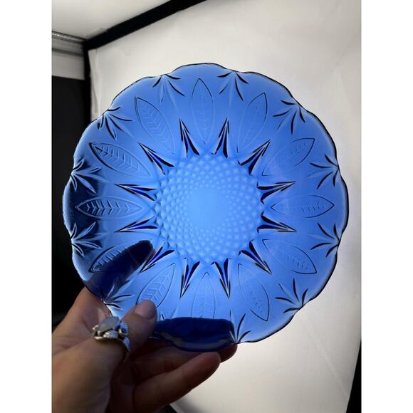 Vintage Avon Royal Sapphire Bowl - Picture 3 of 5